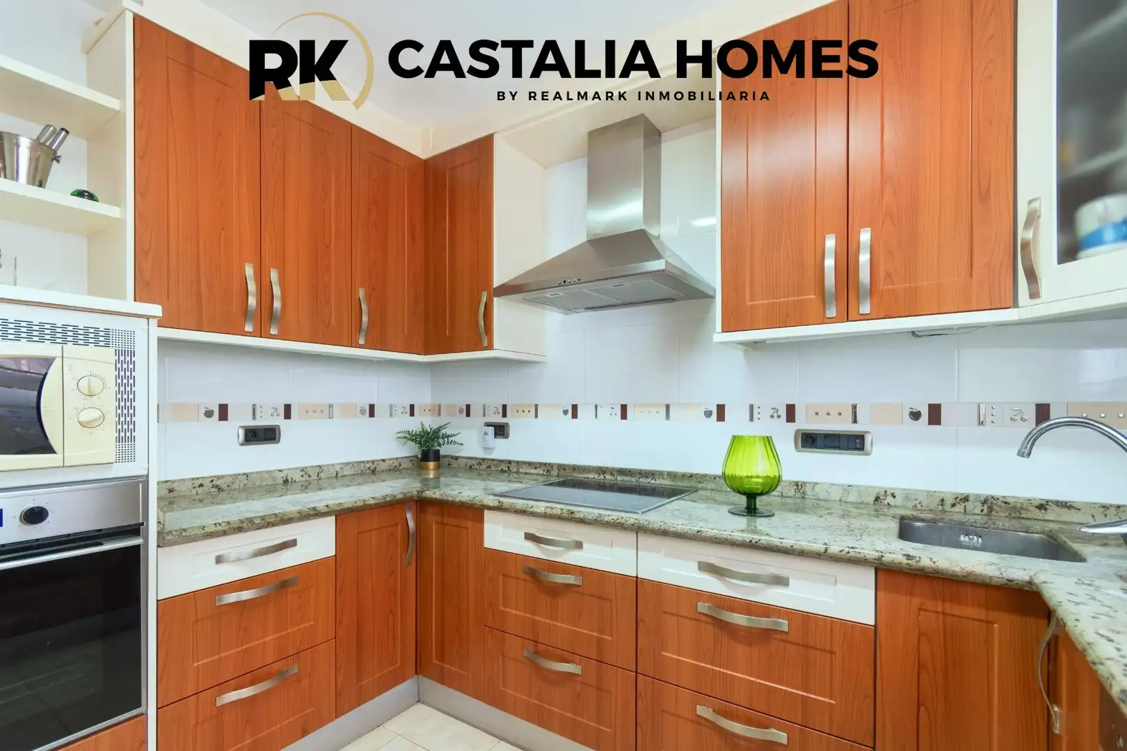 Cocina de Casa o chalet en venta en Benicasim / Benicàssim con Calefacción, Jardín privado y Terraza