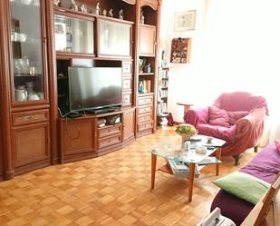 Living room of Apartment for sale in  Logroño