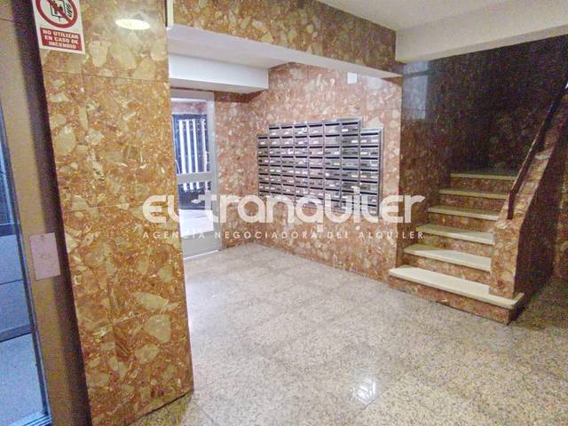 Piso en Alquiler en Plaza Ribadeo en Pilar