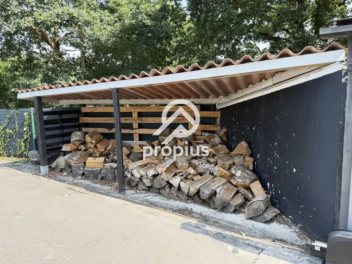 Parking de Casa o chalet en venta en Cangas de Onís con Calefacción, Terraza y Trastero