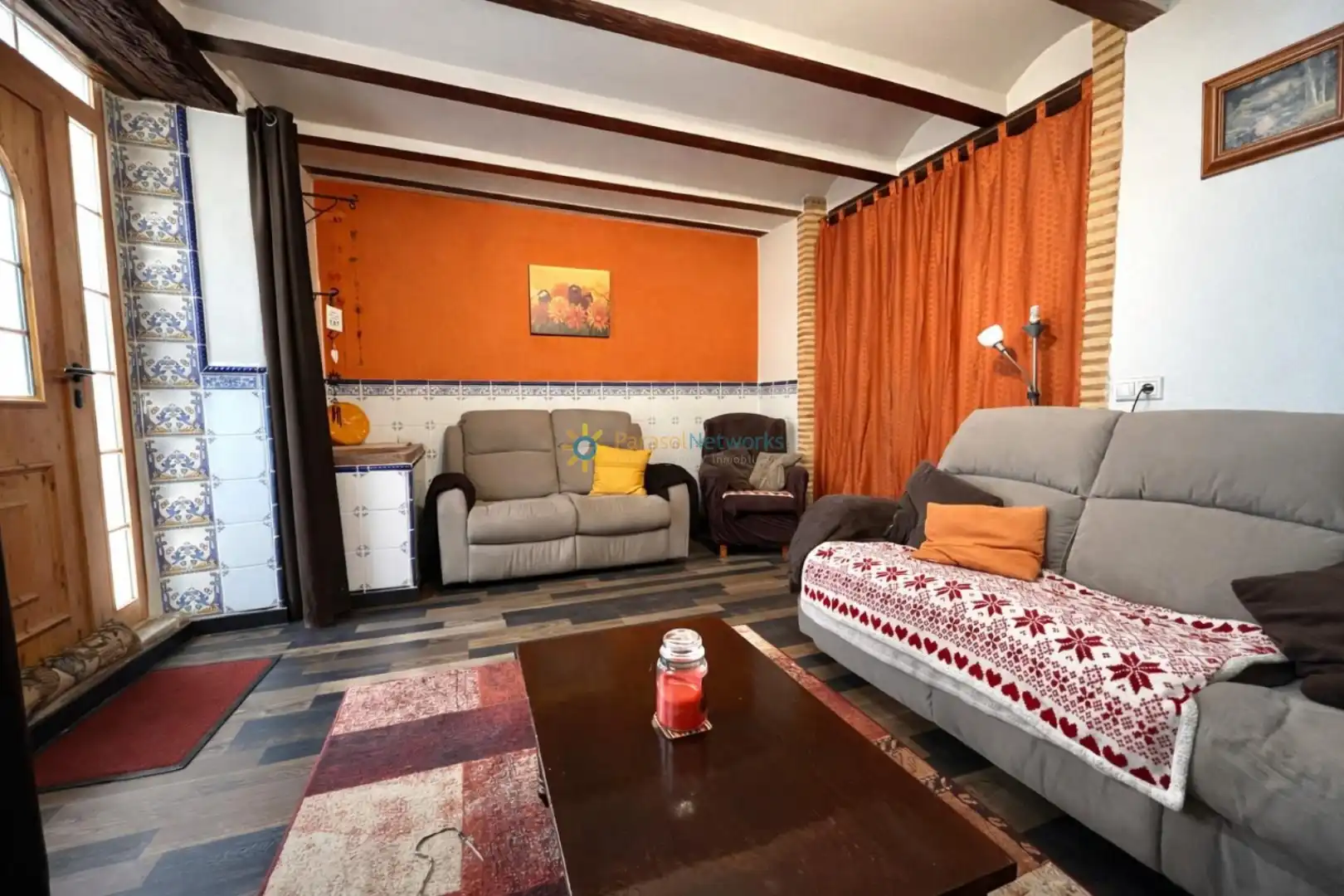 Sala d'estar de Casa adosada en venda en El Palomar amb Terrassa i Traster