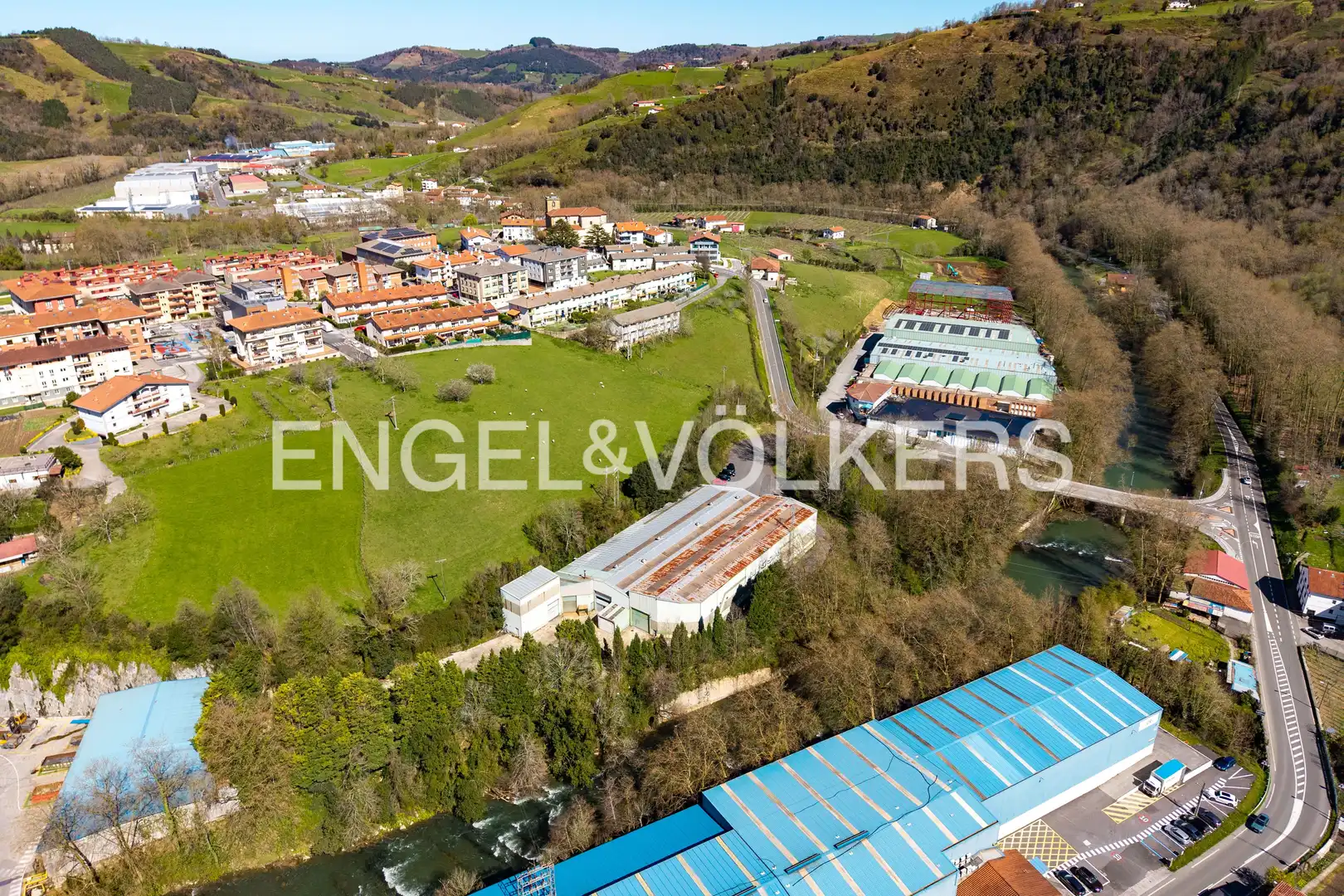 Vista exterior de Residencial en venta en Aizarnazabal