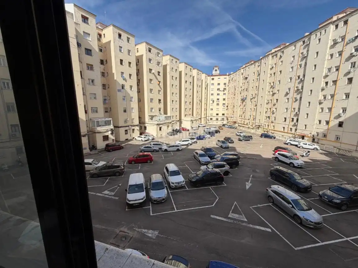 Parking of Flat for sale in Zaragoza  with Heating