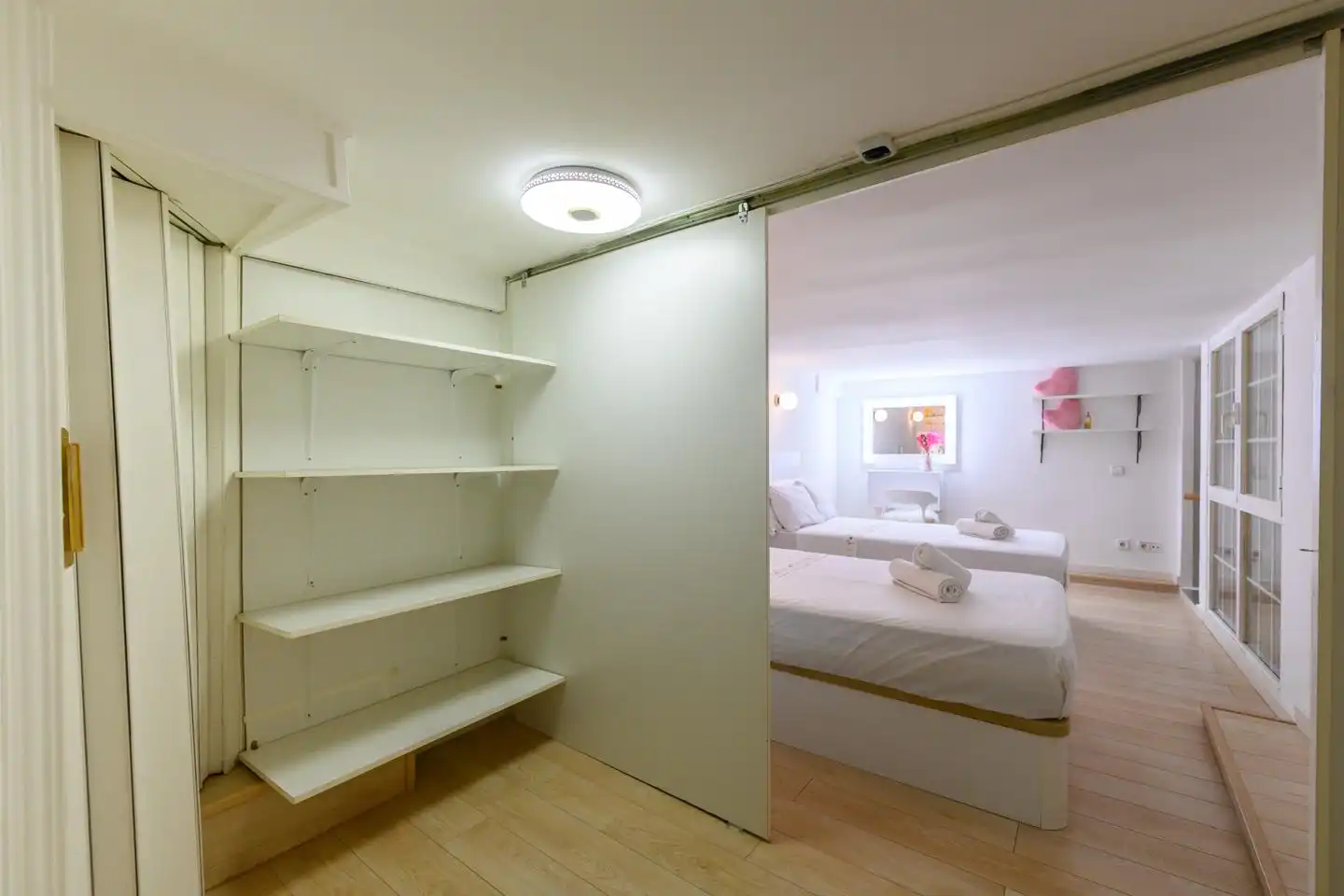 Schlafzimmer von Maisonette zur Miete in Madrid mit Klimaanlage, Möbliert und Internet