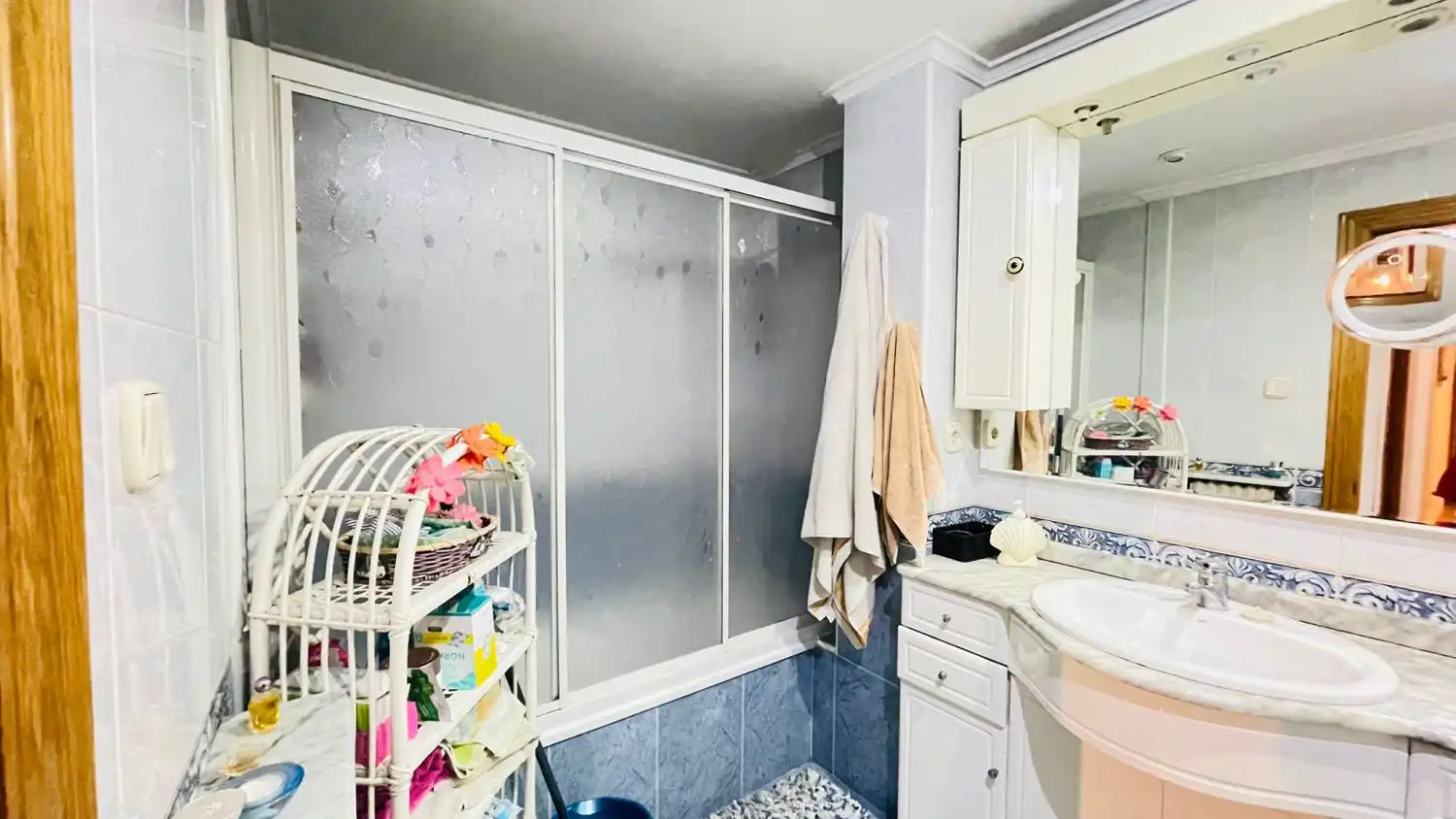 Baño de Piso en venta en Gijón  con Calefacción