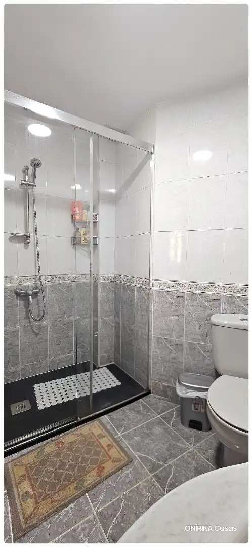 Baño de Piso en venta en Ames con Calefacción, Amueblado y Horno