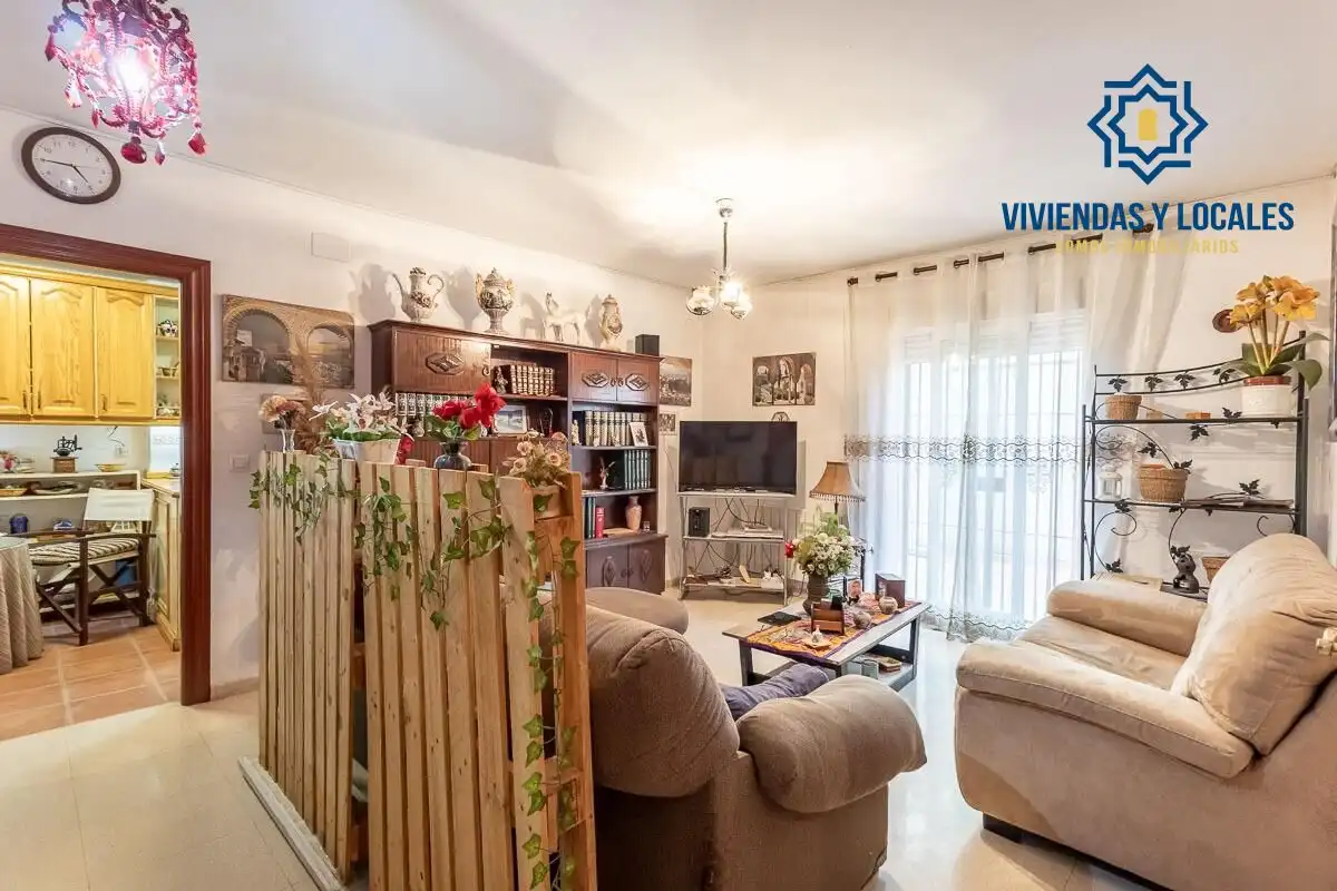 Casa aparellada amb terrassa en venda a Camino Camino Cementerio, imagen 6