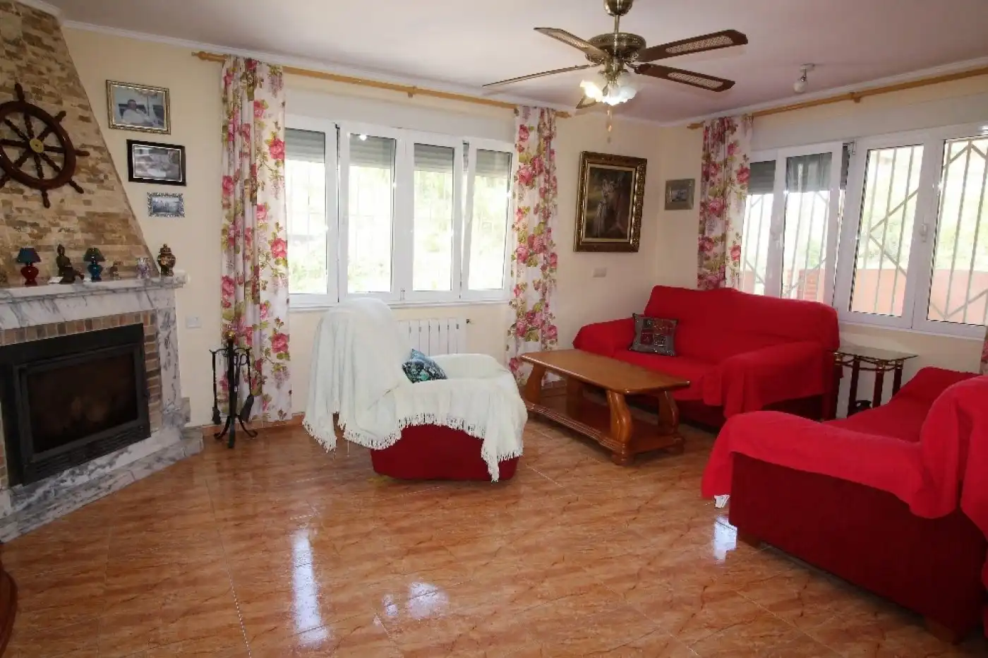 Chalet con piscina en venta en Los Balcones - Los Altos, imagen 2