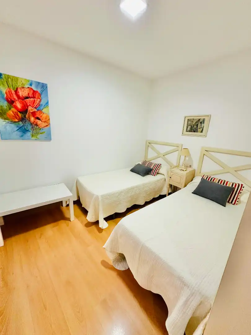 Dormitori de Estudi de lloguer en Granada amb Aire condicionat, Calefacció i Parquet