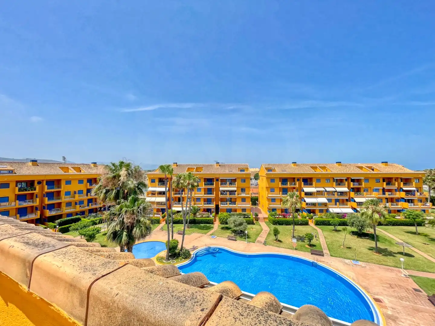 Außenansicht von Dachboden zum Verkauf in Dénia mit Klimaanlage, Heizung und Terrasse