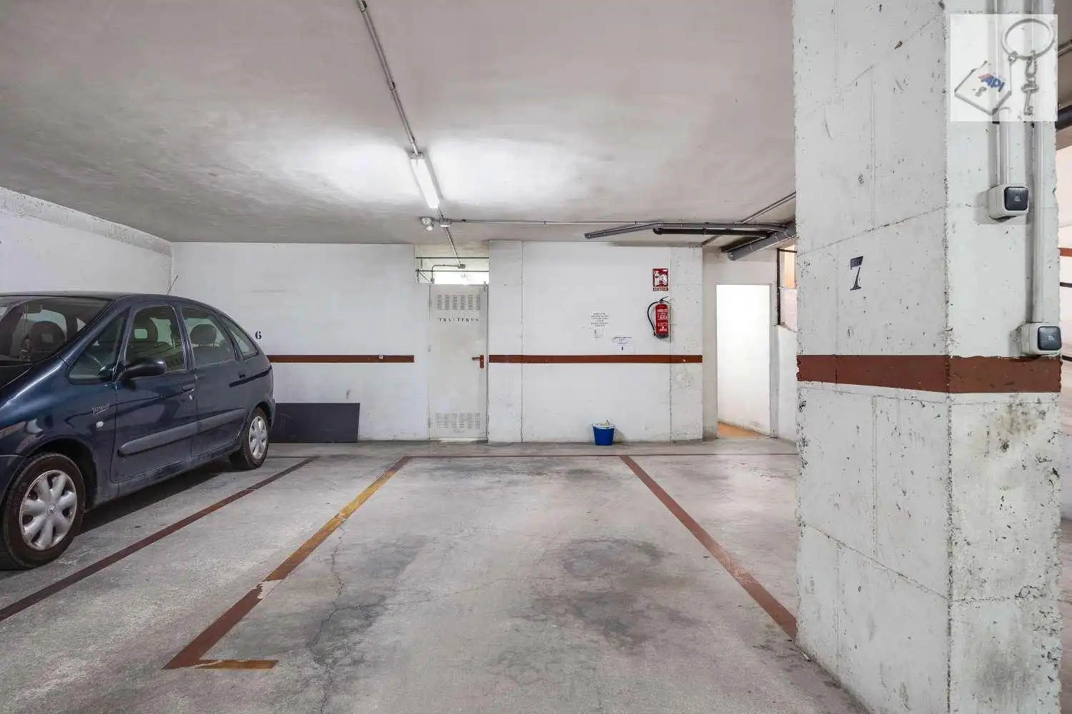 Parking of Apartments for sale in Torrevieja  with Air Conditioner, Heating and Parquet flooring