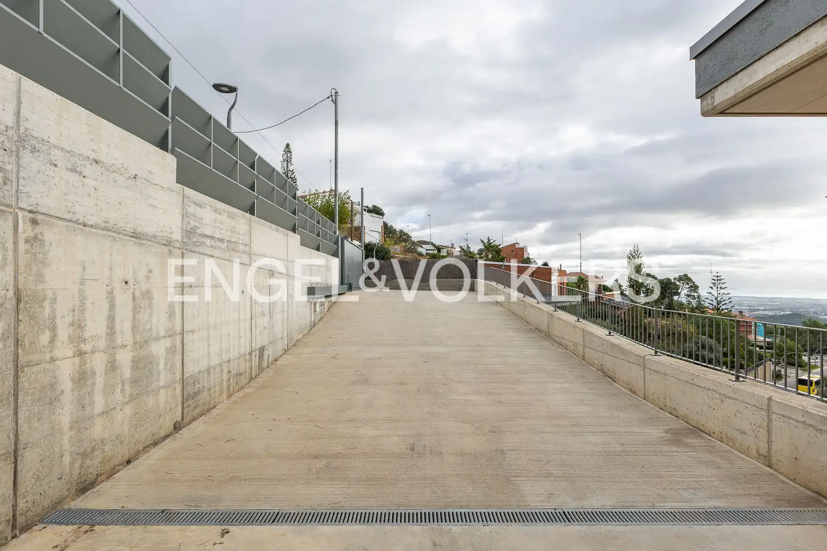 Houses for sale in Bruguers