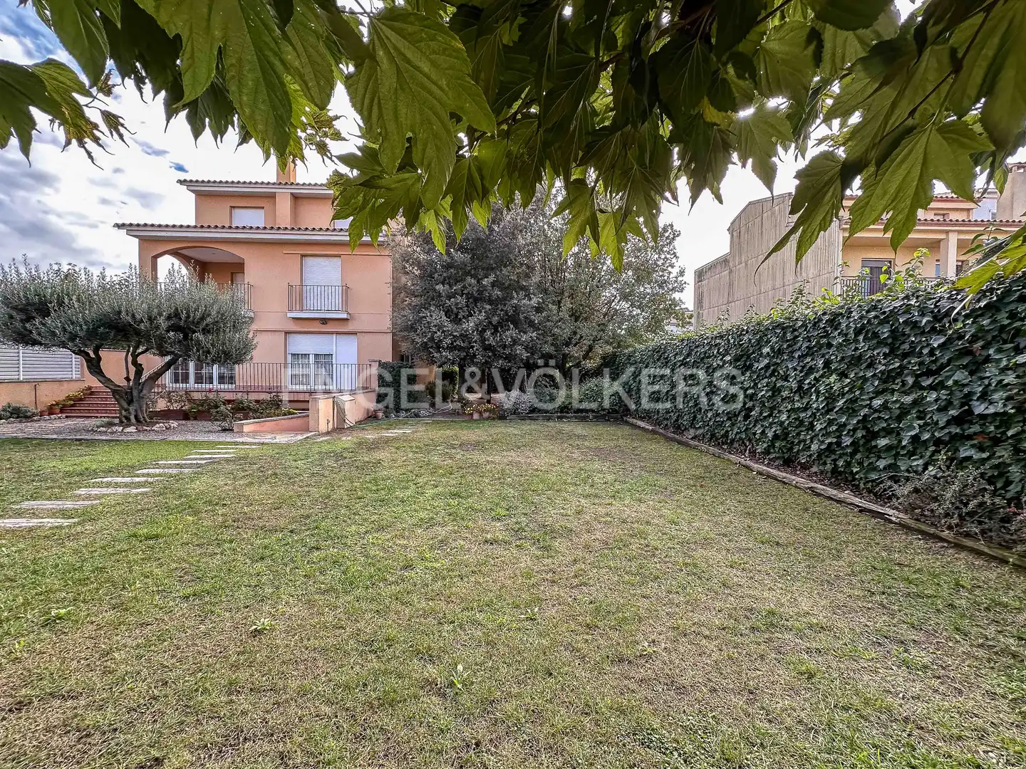 Garden of Houses for sale in Olèrdola  with Air Conditioner, Heating and Private garden