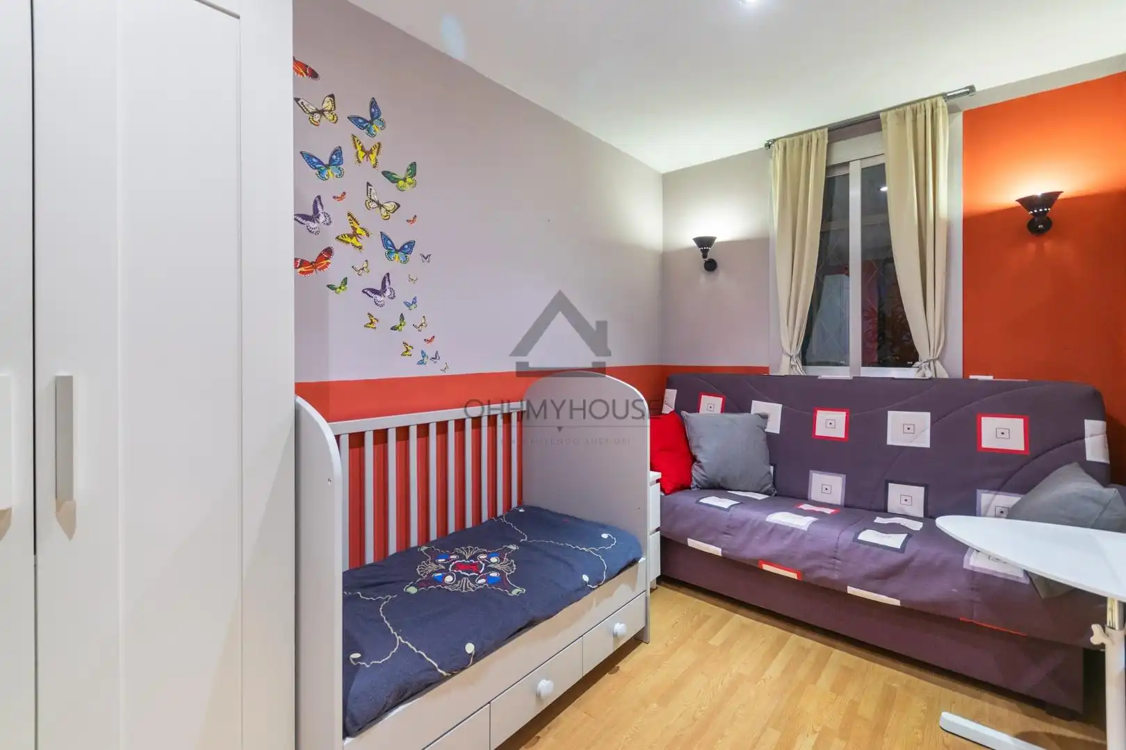 Dormitori de Apartament en venda en Horta - Guinardó