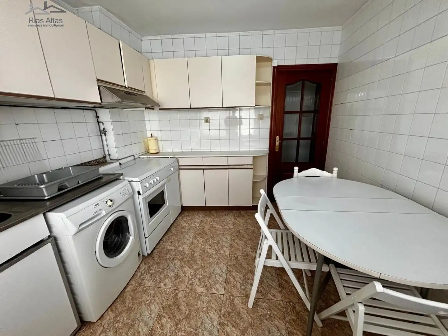 Cocina de Piso de alquiler en A Coruña Capital  con Calefacción y Amueblado
