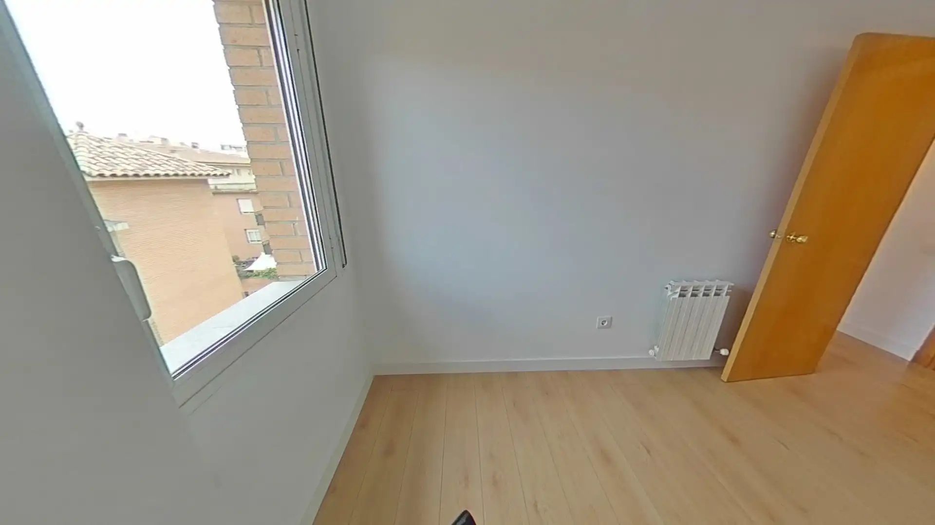 Habitación de Piso en venta en Girona con Calefacción y Parquet