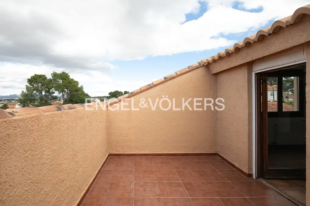 Terraza de Casa o chalet de alquiler en L'Eliana con Aire acondicionado, Calefacción y Jardín privado