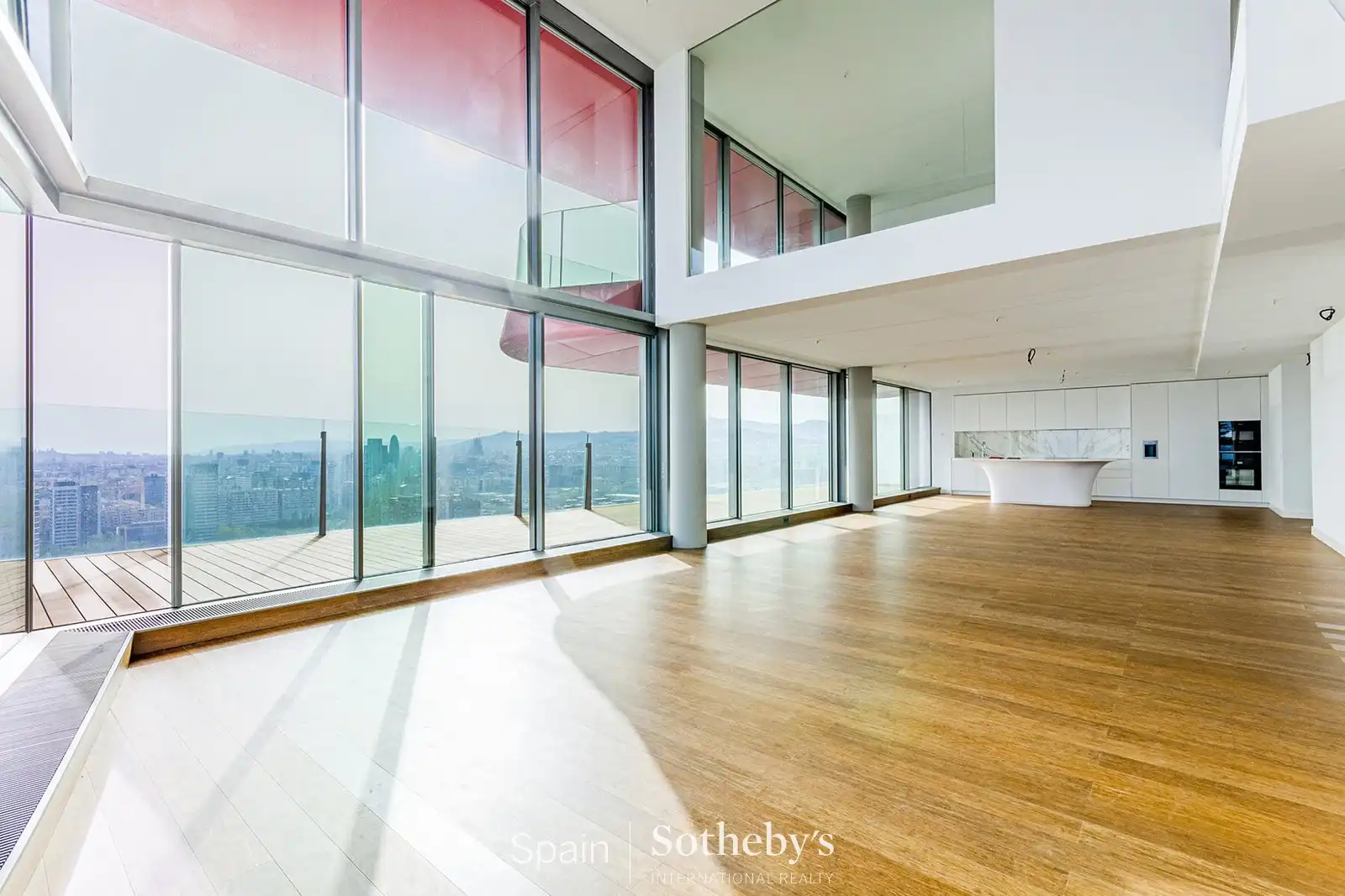Sala d'estar de Apartament en venda en Barcelona amb Aire condicionat, Calefacció i Terrassa