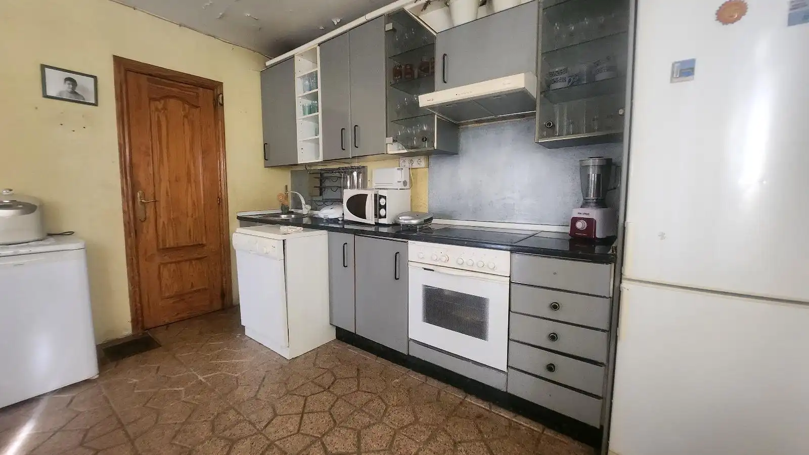 Küche von Residential zum Verkauf in Hormigos