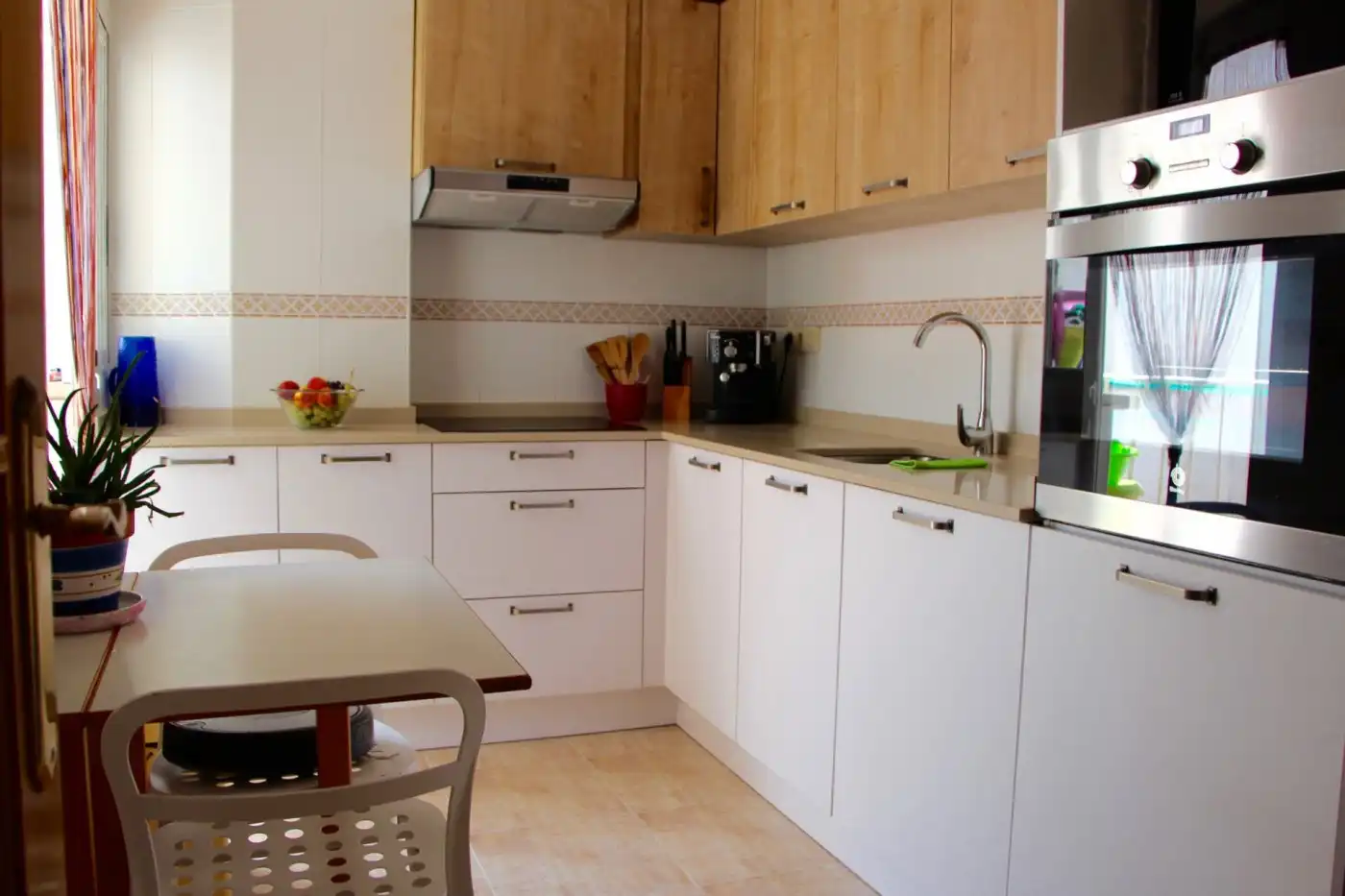 Cuina de Apartament de lloguer en Alfara del Patriarca amb Aire condicionat, Calefacció i Terrassa
