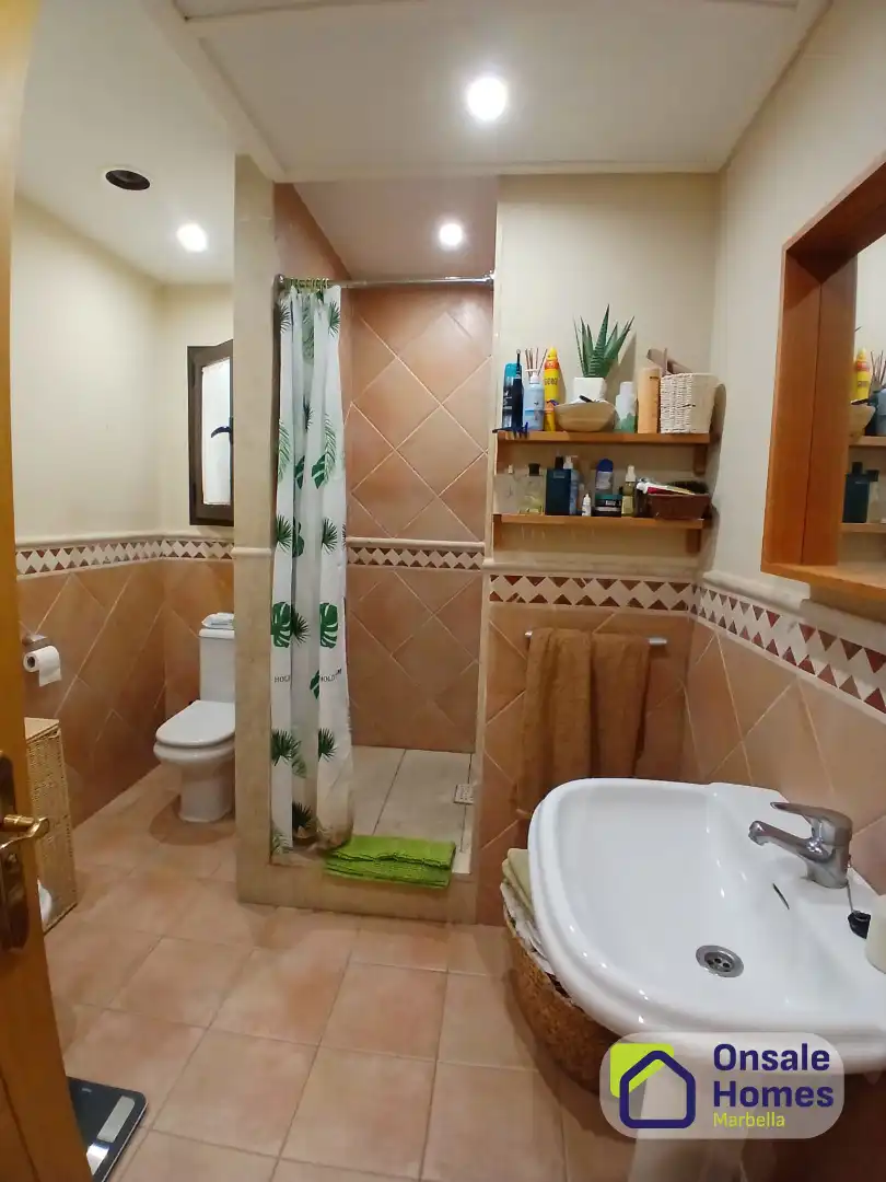 Appartamento con piscina in vendita a Urbanización Golf Río Real, imagen 17