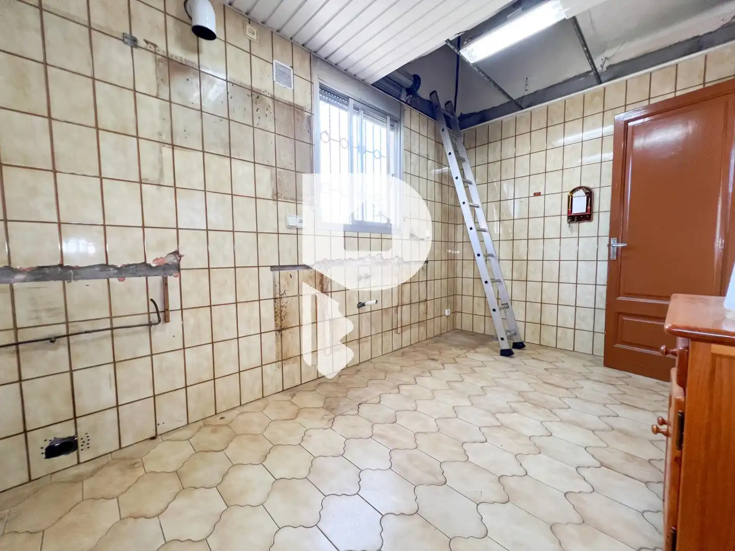Kitchen of Houses for sale in Sant Andreu de la Barca  with Private garden, Terrace and Storage room