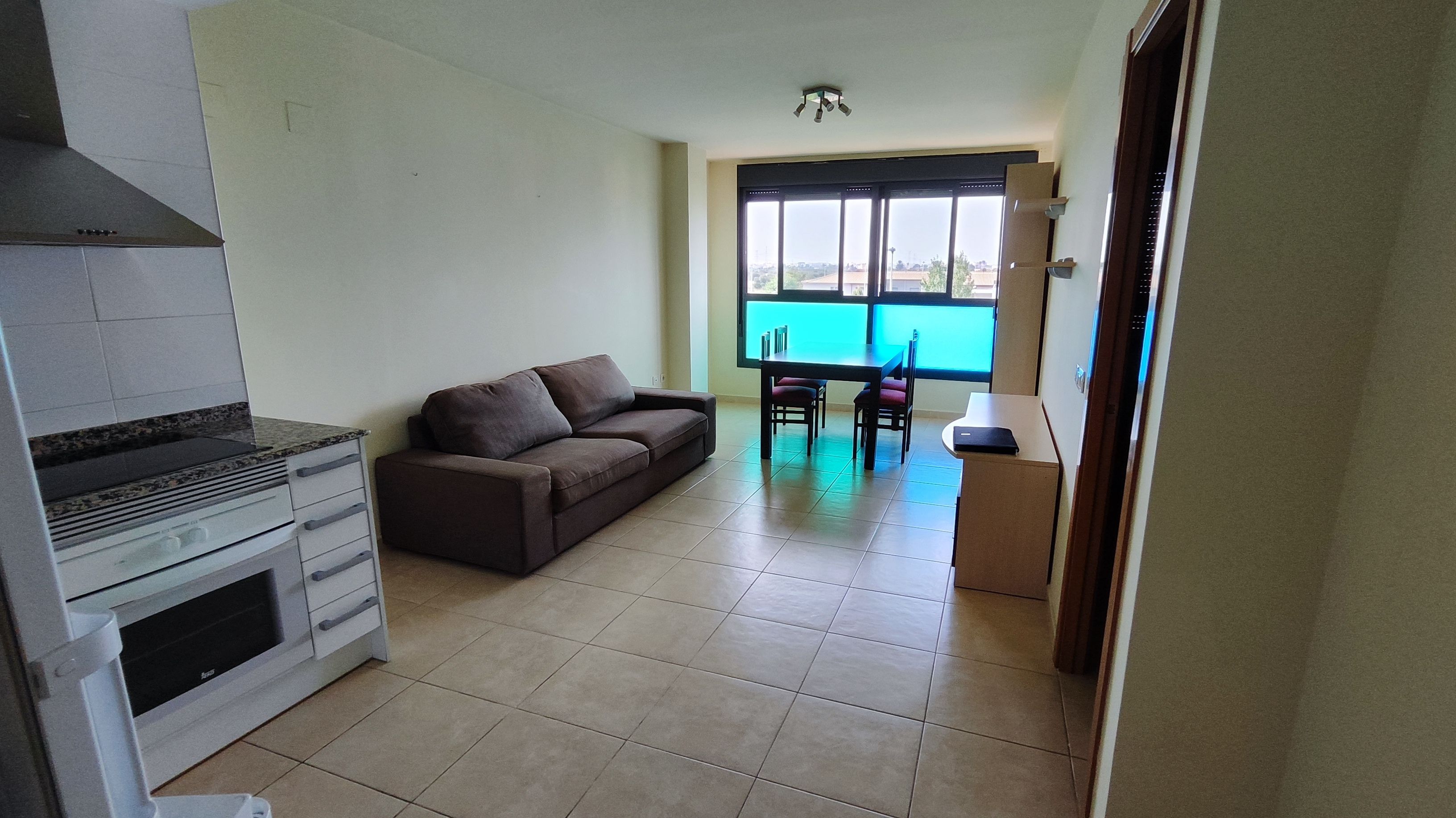 Living room of Flat to rent in Castellón de la Plana / Castelló de la Plana  with Storage room, Furnished and Oven