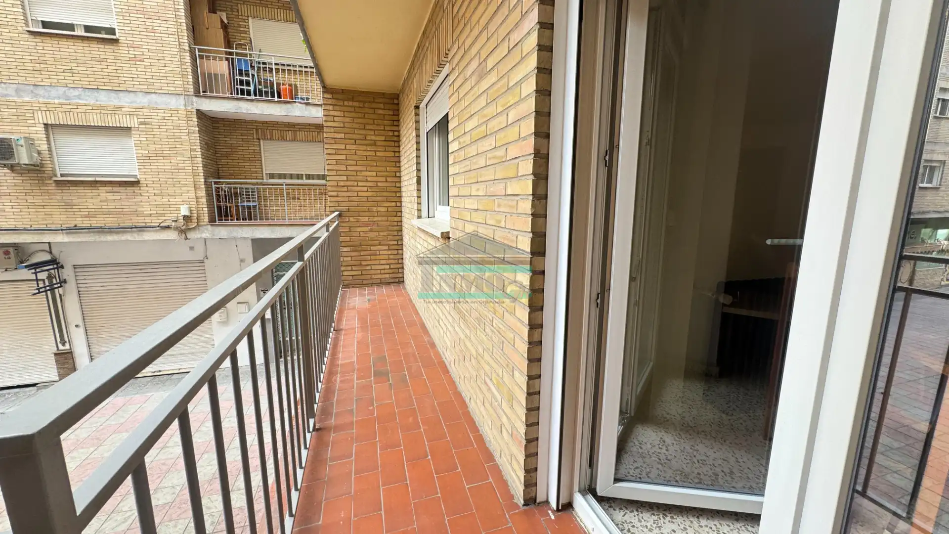 Balcony of Flat for share in Granada  with Heating, Furnished and Oven
