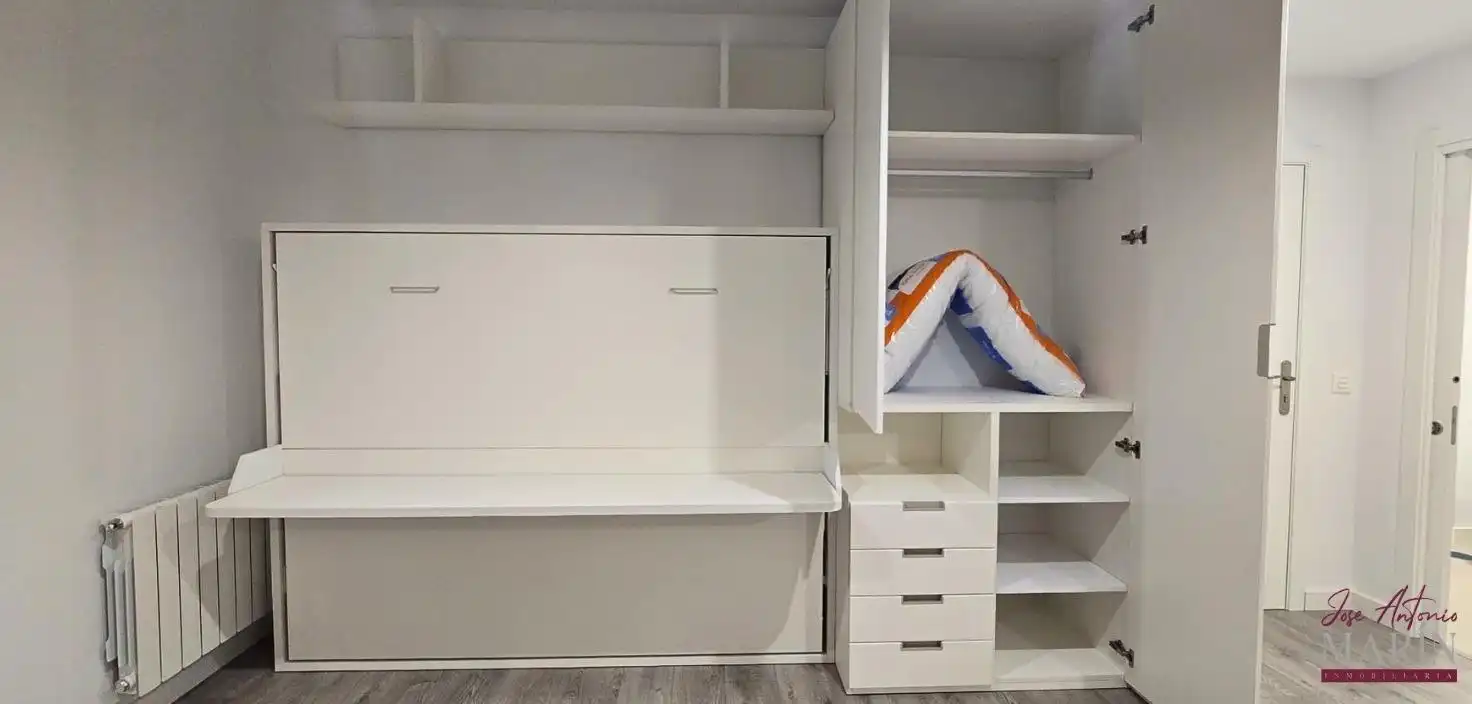 Study for rent in Avenida Elvas
