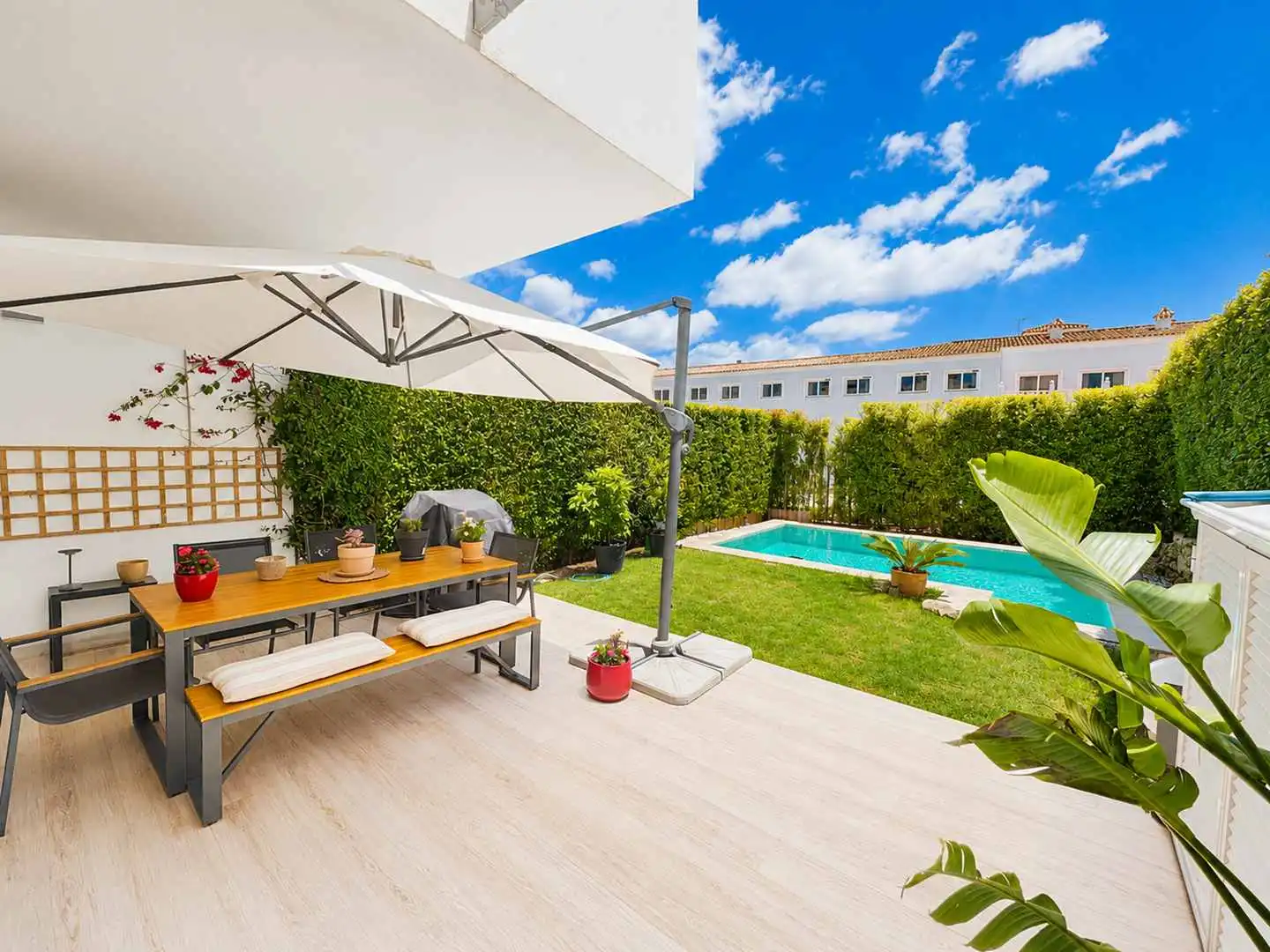 Terrassa de Casa adosada en venda en Sotogrande amb Aire condicionat, Calefacció i Jardí privat
