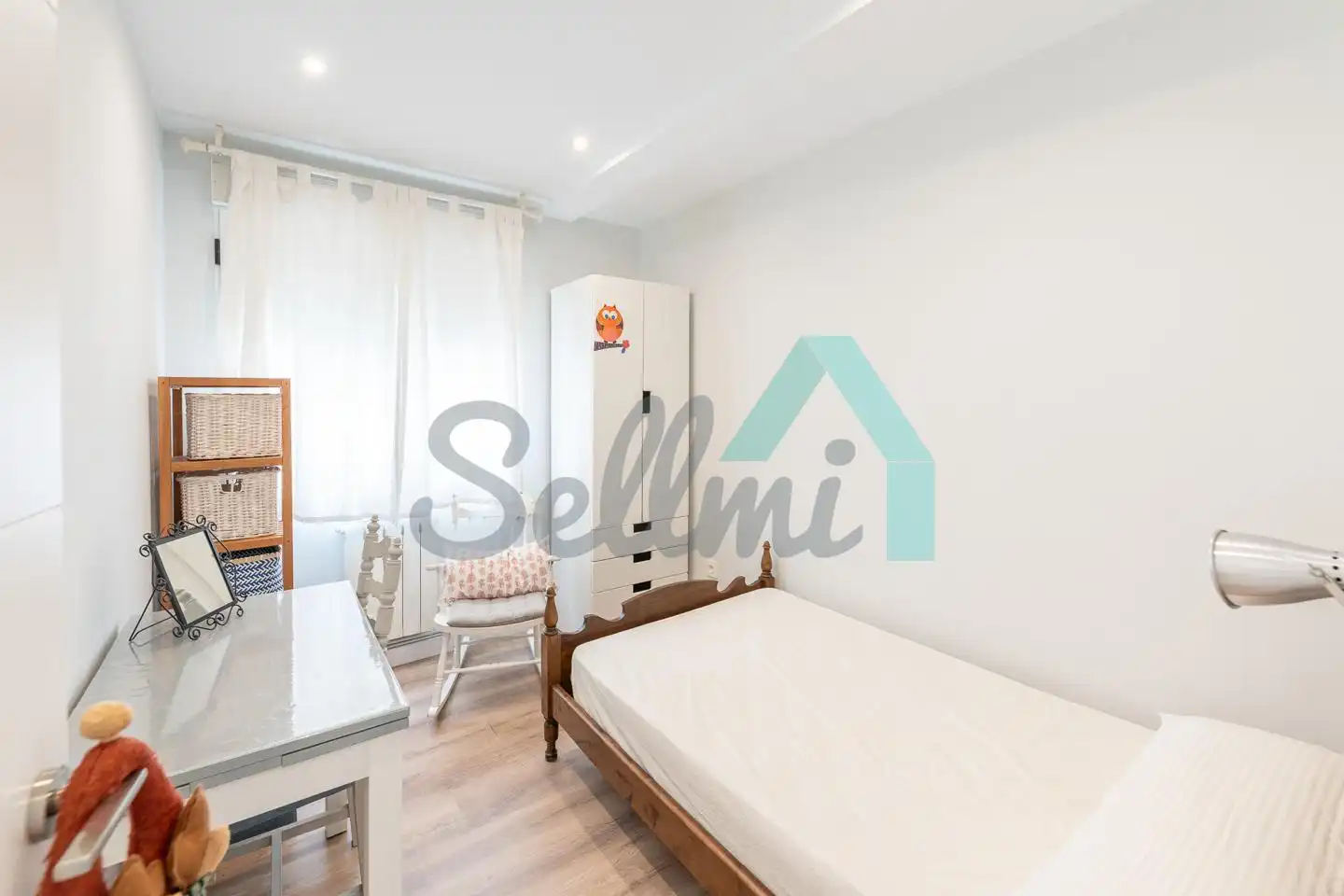 Bedroom of Flat for rent in Gijón   with Heating and Furnished