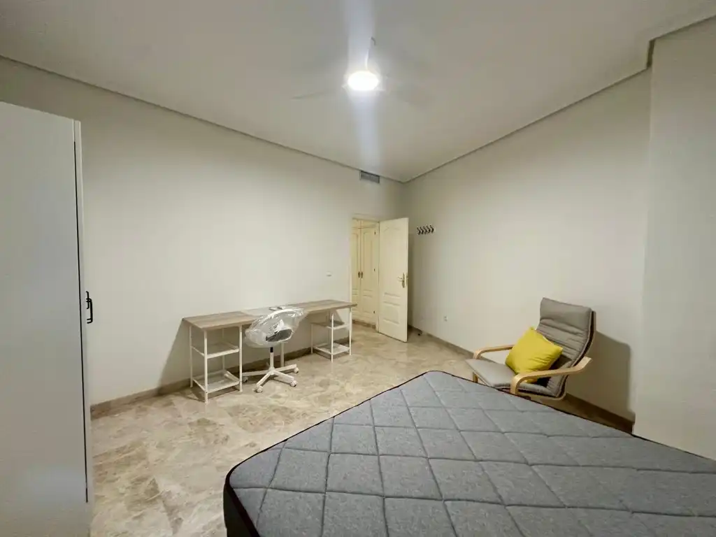 Schlafzimmer von Wohnung zur untervermieten in Córdoba
