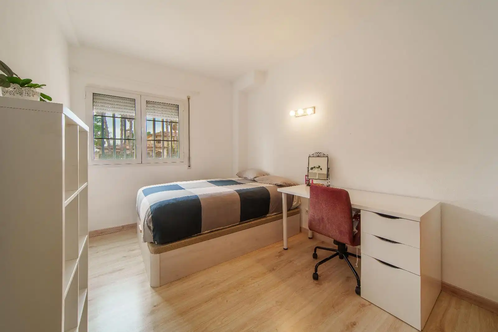 Habitación de Apartamento en venta en Alcúdia con Aire acondicionado, Calefacción y Jardín privado