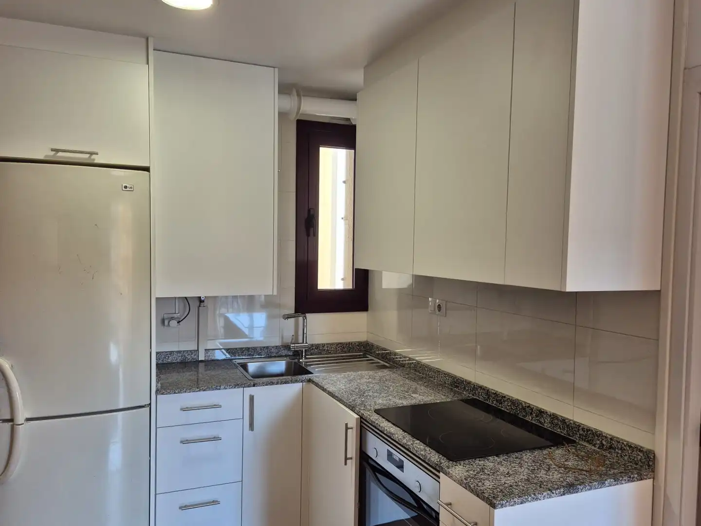 Kitchen of Flat for sale in Barcelona  with Heating, Parquet flooring and Furnished
