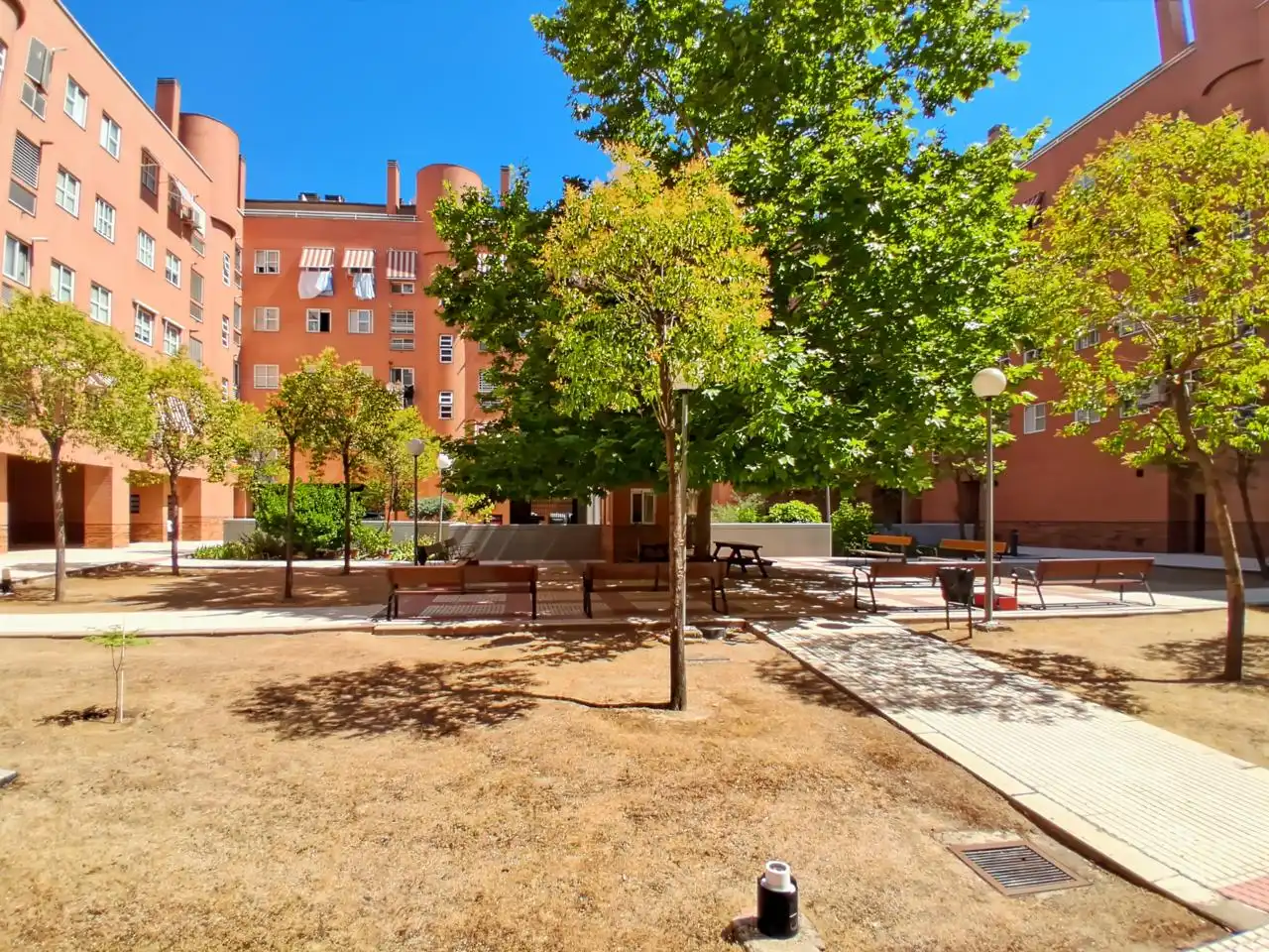 Außenansicht von Wohnung zum Verkauf in Madrid mit Klimaanlage, Heizung und Möbliert