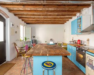 Kitchen of Apartment to share in  Barcelona Capital  with Air Conditioner and Terrace