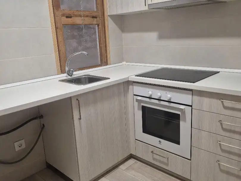 Apartament amb ascensor en venda a av de rhodes 129, imagen 3