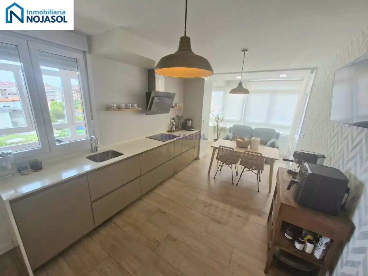 Cocina de Piso en venta en Noja con Calefacción, Terraza y Balcón