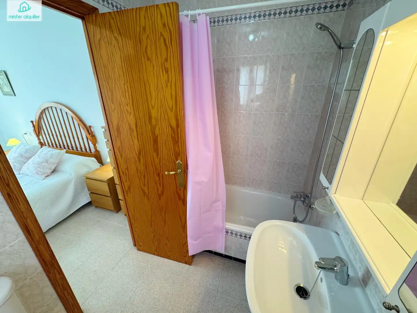 Bungalow con terrazza in affitto a Calle ALBAYNA 3, imagen 14