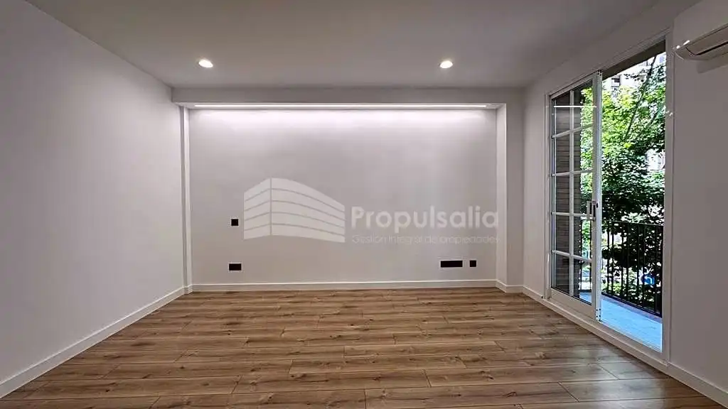 Office for rent in Canfranc, Casetas - Villarrapa