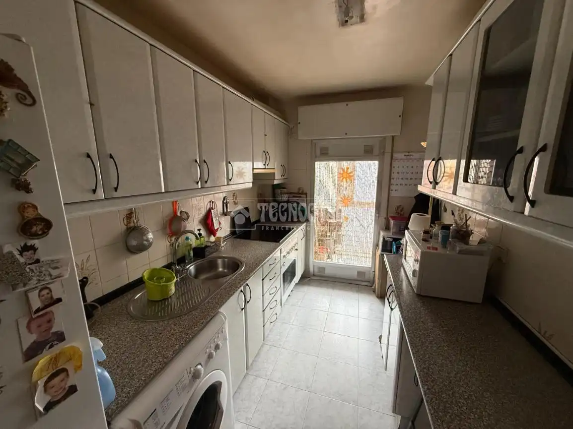 Kitchen of Flat for sale in Madrid