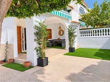 Bungalow mit Pool zum Verkauf in Sauce