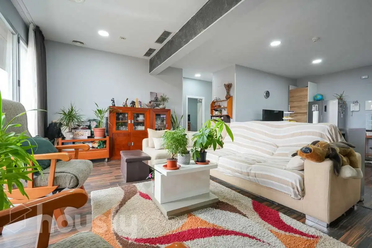 Piso con ascensor en venta en Cl. Poema Sinfónico ., imagen 3