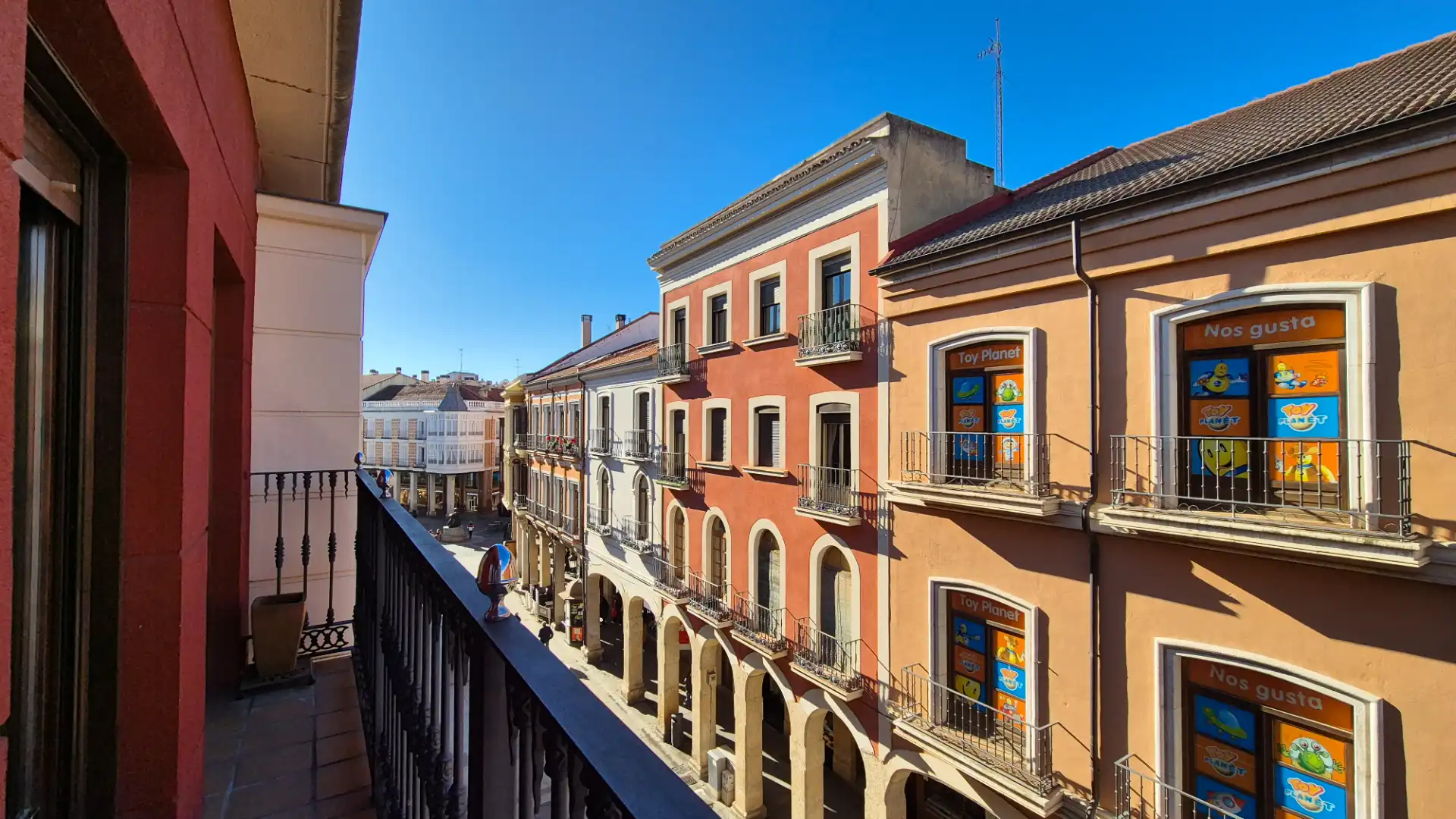 Exterior view of Duplexes for sale in Palencia  with Heating, Parquet flooring and Storage room