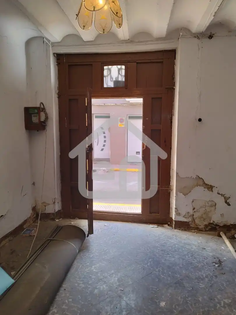Houses for sale in Requena  with Storage room and Balcony