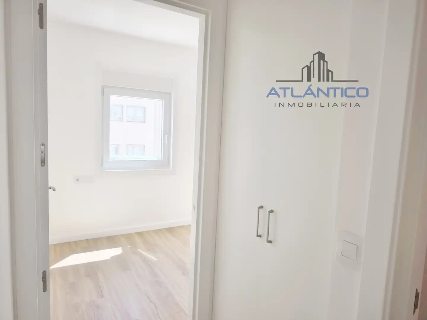 Bedroom of Apartments for rent in A Coruña Capital   with Heating, Oven and Washing machine