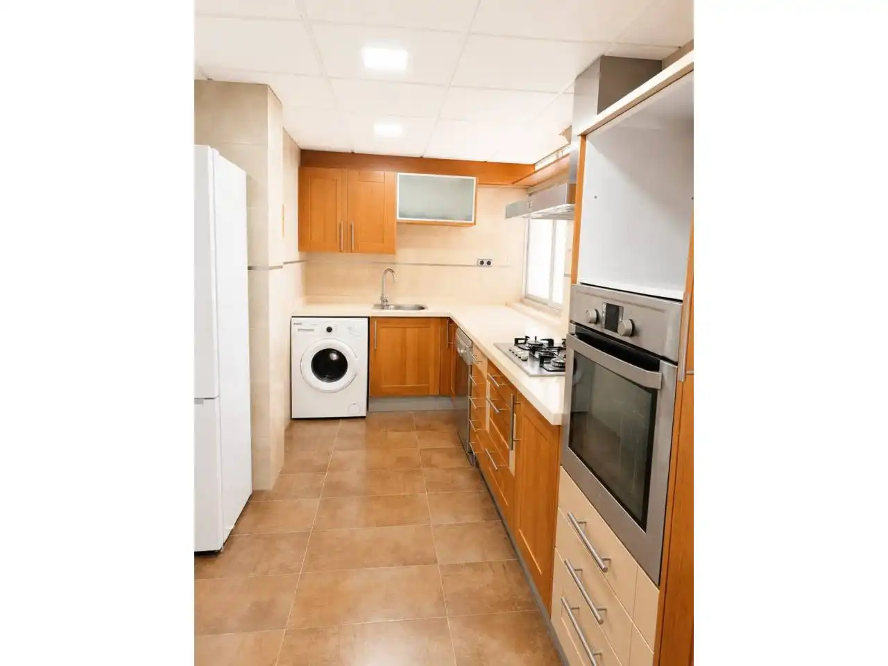 Flat with terrace for sale in El Pilar, imagen 2
