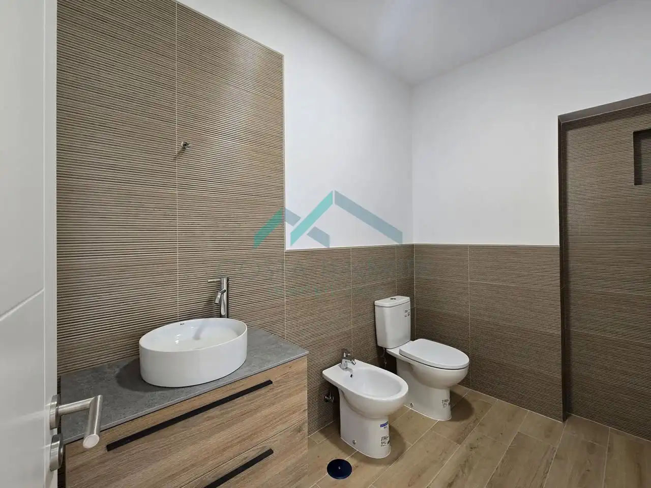 Bathroom of Ground floor for sale in Guía de Isora  with Terrace