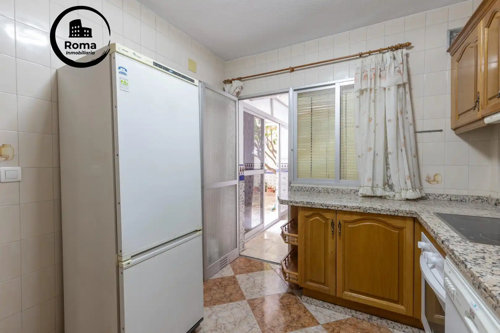 Cocina de Casa adosada en venta en Maracena con Aire acondicionado, Calefacción y Terraza