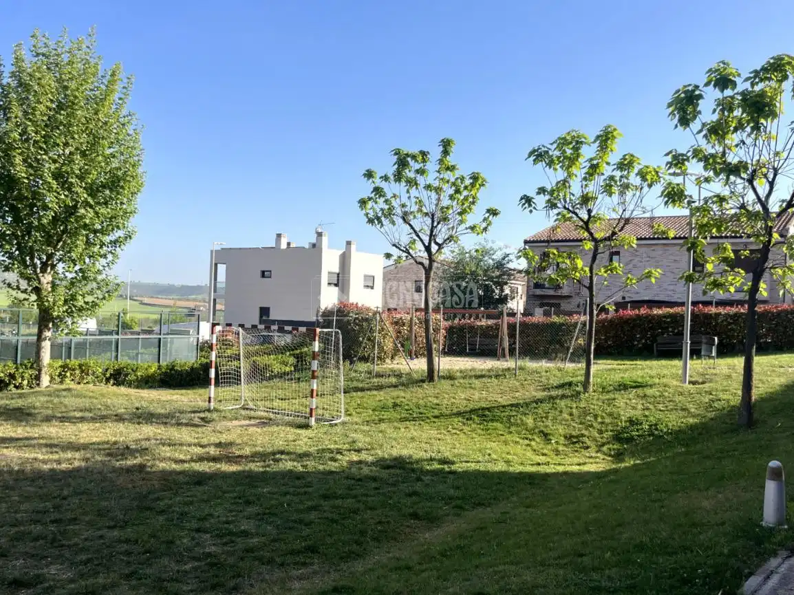 Flat for sale in Villalbilla  with Air Conditioner